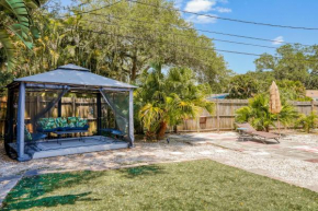 Madeira Beach Bungalow